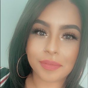 Meet your Posher, Krystal